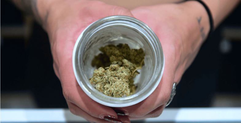 The option to buy cannabis online Canada presents remarkable benefits over conventional dispensaries.  