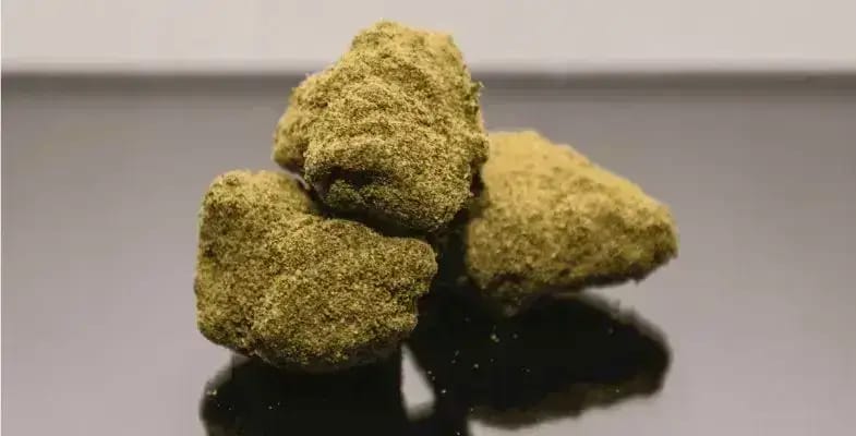 Its main advantage is also its main disadvantage. Not everyone wants to get as high as a kite!