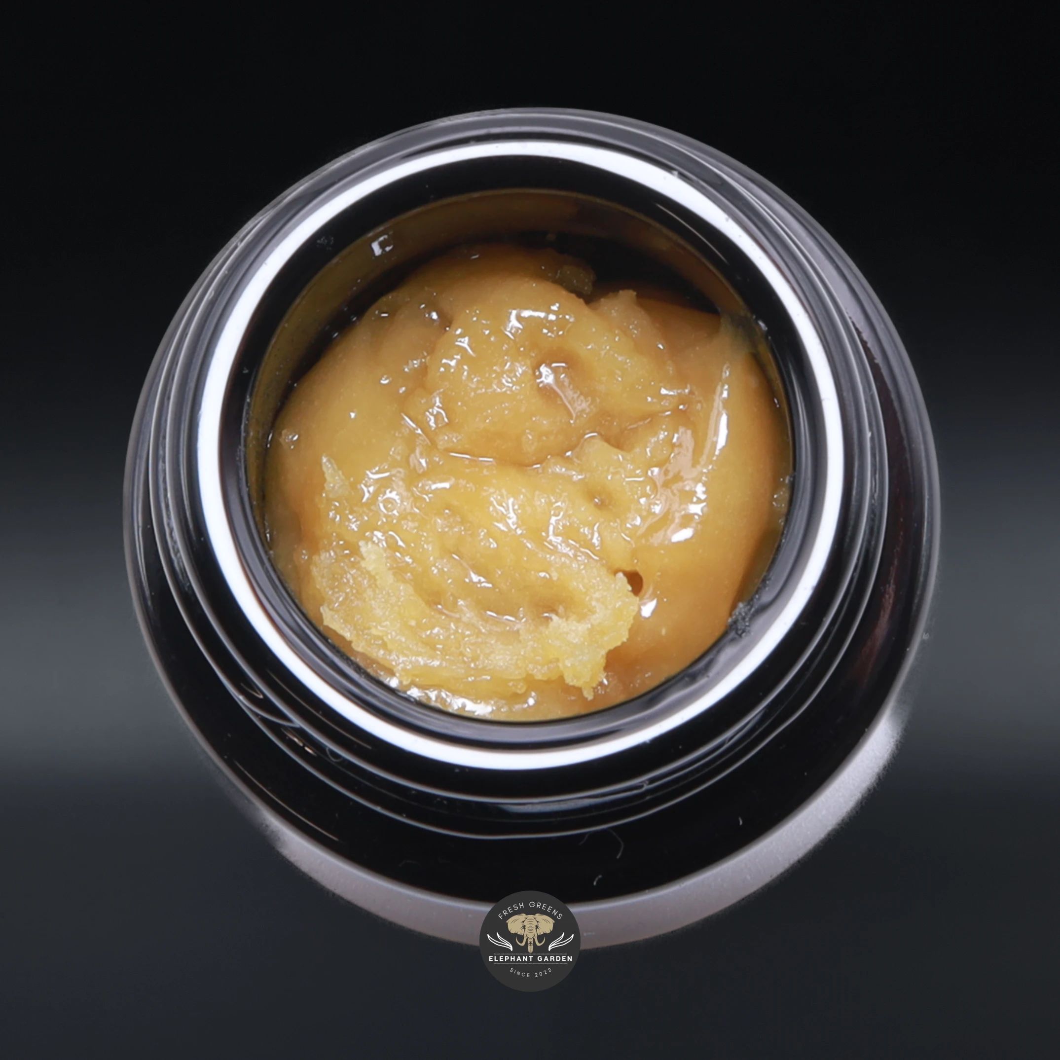 Blue Zushi Live Hash Rosin live hash rosin concentrate — close-up product photo