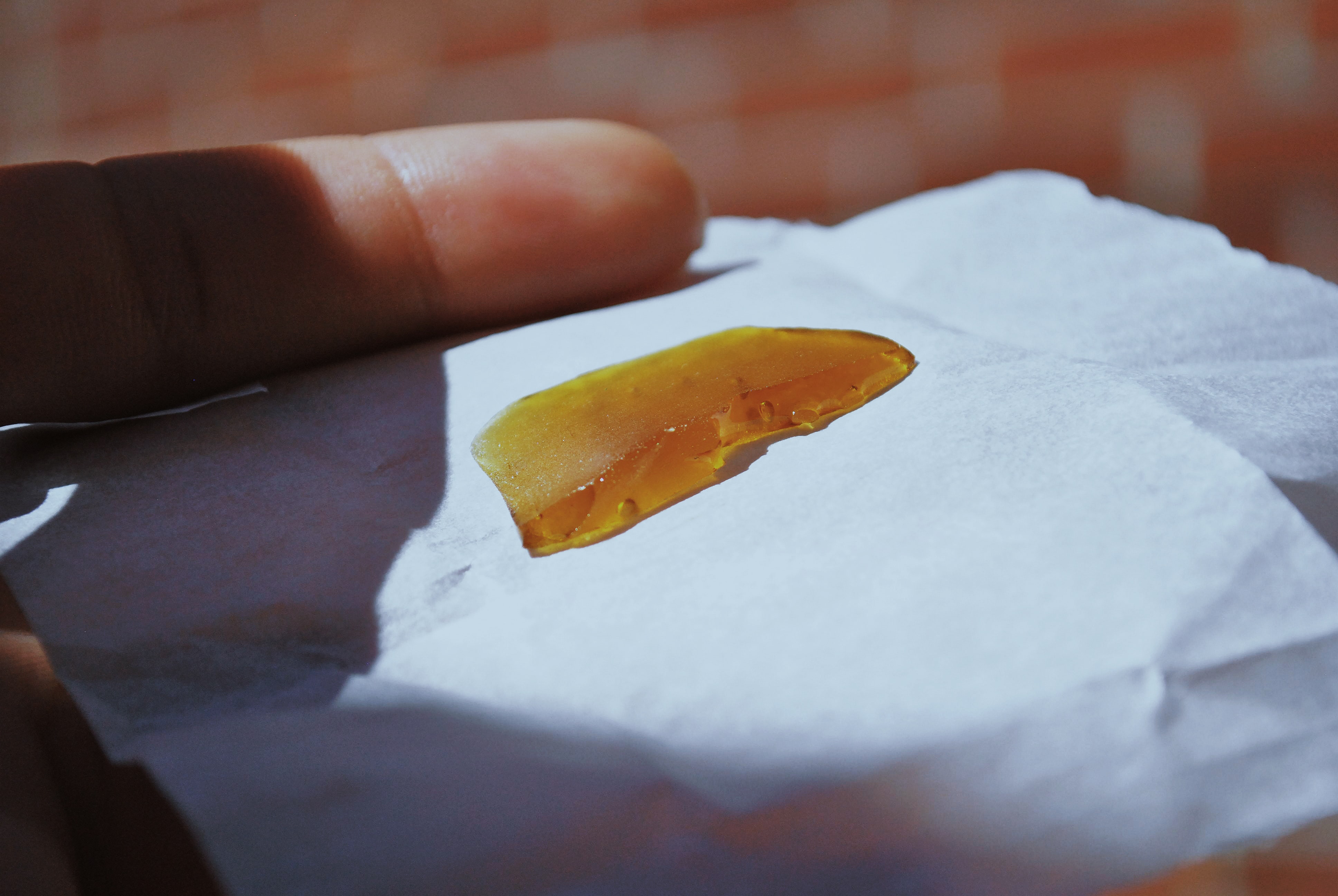 Top 10 Cannabis Concentrates for the Ultimate Smoking Experience